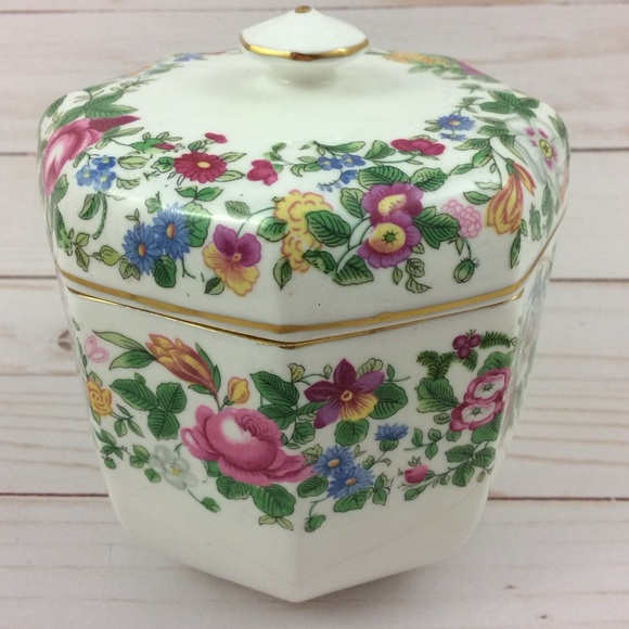 Crown Staffordshire Thousand Flowers Octagonal Covered Biscuit Jar Bone China - Picture 3 of 11
